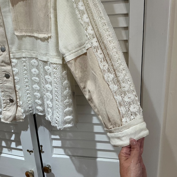 New Pol Natural Crochet Mixed Fabric Lace Shacket Shirt Jacket Size Medium - Picture 4 of 7